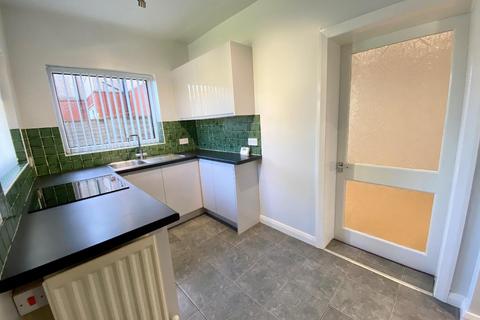 1 bedroom apartment to rent, Marsh Grove Road, Marsh, Huddersfield