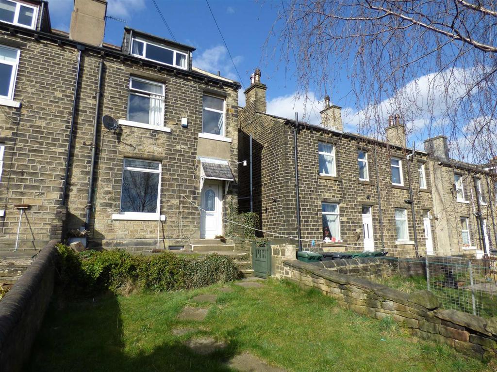 Longwood Road, Paddock, Huddersfield 3 bed end of terrace house £87,995