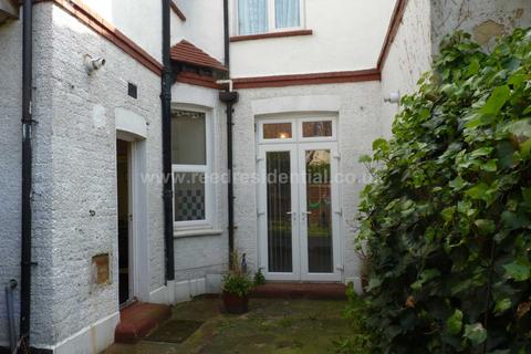 1 bedroom flat to rent - Electric Avenue, Westcliff On Sea