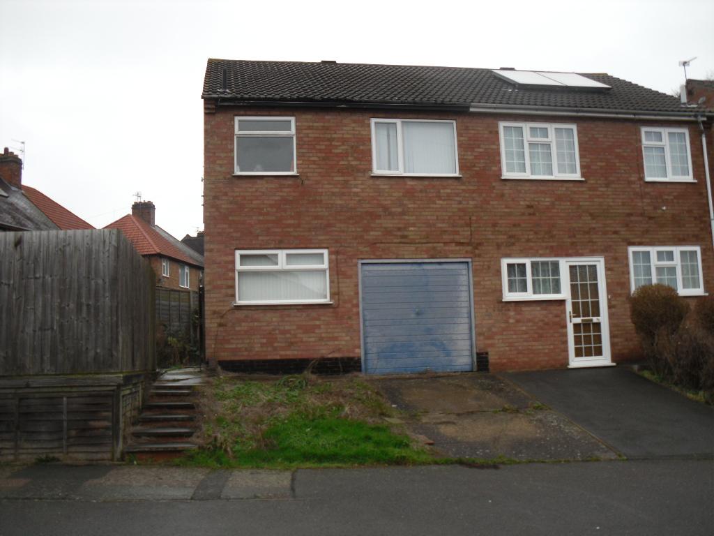 Heather Road, Leicester LE2 3 bed semidetached house £169,950