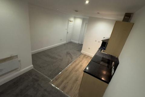 1 bedroom flat to rent, Flat 2, Harehills Lane, Harehills, Leeds, LS9 6HJ