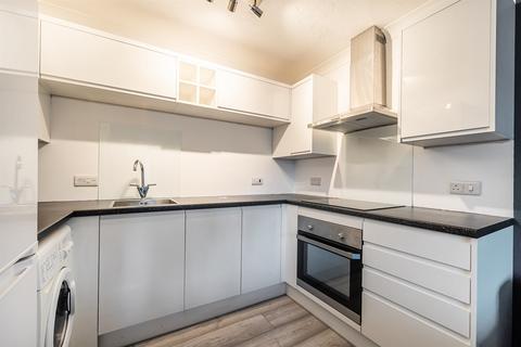 undefined, Rose Walk, Holybrook, Reading, RG1