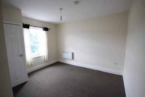 1 bedroom flat to rent, Harehills Lane, Harehills, Leeds, LS9 6HJ