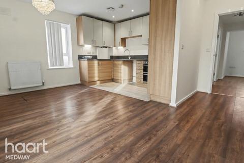 2 bedroom apartment to rent, Springhead Parkway, Gravesend