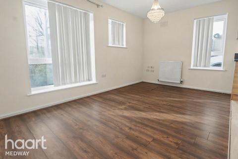 2 bedroom apartment to rent, Springhead Parkway, Gravesend