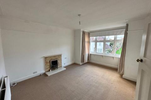 3 bedroom apartment to rent, Bedford Avenue, ,  Barnet,  EN5