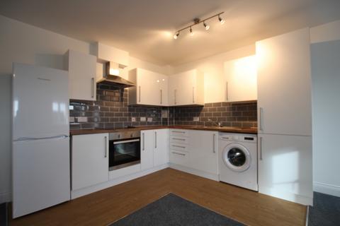 2 bedroom flat to rent, Brewery Road, Hoddesdon EN11