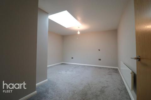 1 bedroom apartment to rent, Farnborough Road, Farnborough