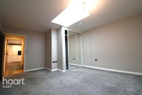 1 bedroom apartment to rent, Farnborough Road, Farnborough