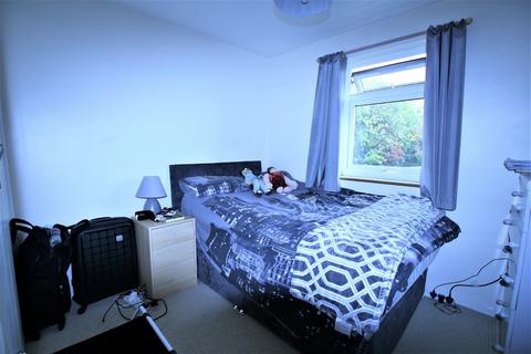 2 bedroom apartment to rent, Colnbrook