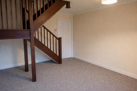 2 bedroom terraced house to rent, Wallace Twite Way, King's Lynn