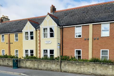 2 bedroom flat for sale - Victoria Road, Cirencester