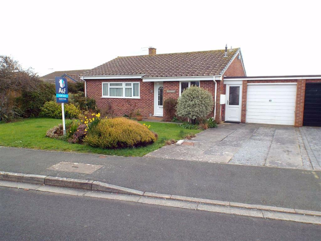 Creswick Way, Burnham On Sea, Somerset 2 bed detached bungalow £269,950