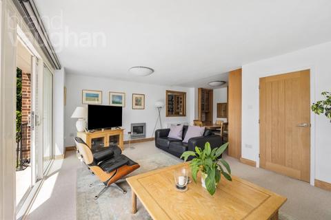 undefined, Varndean Drive, Brighton, East Sussex, BN1