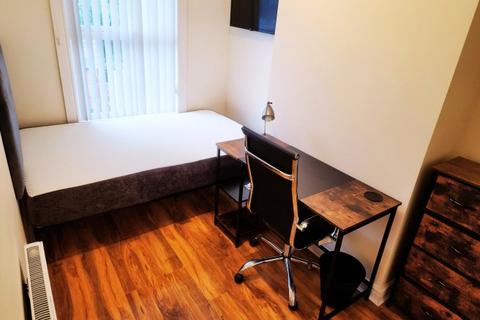 4 bedroom house share to rent, Hastings Street
