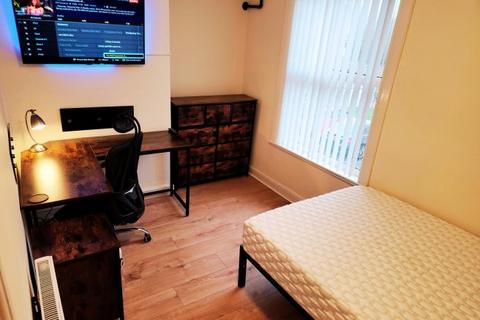 4 bedroom house share to rent, Hastings Street