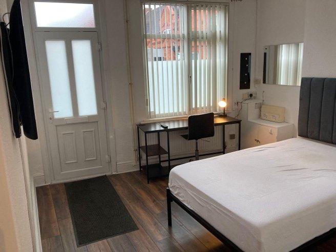George-street-le11-5dq-961846