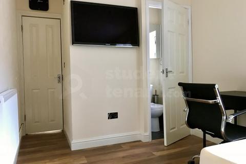 6 bedroom house share to rent - Oxford Street