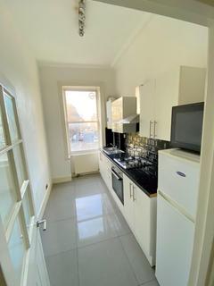 1 bedroom flat to rent, Kennington  Park Road, Kennington, SE11