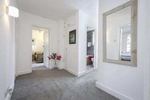 4 bedroom ground floor flat to rent, Oakworth Road, London, W10