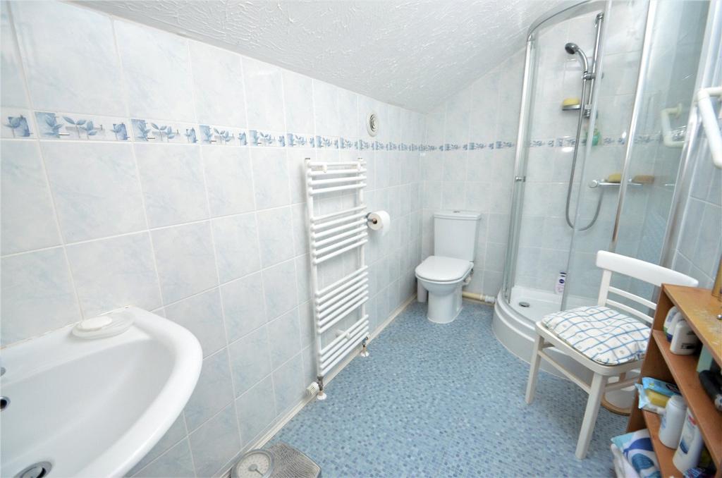 En Suite Shower Room