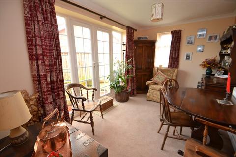 2 Barley Close, Cullompton, EX15 1RS