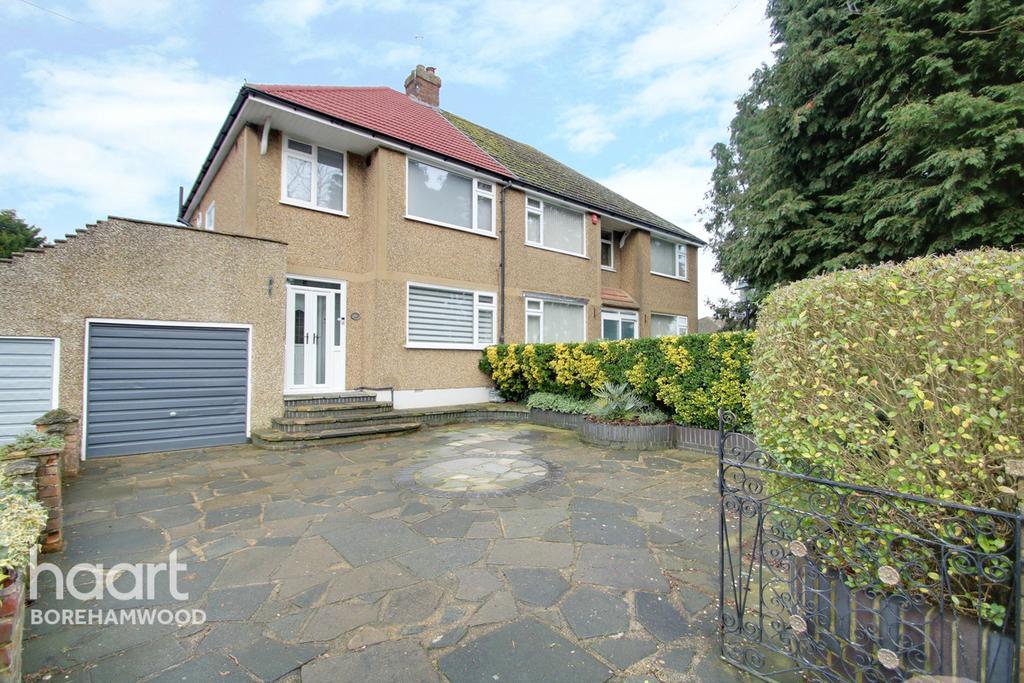 Bushey Mill Lane, Bushey 3 bed semidetached house £550,000