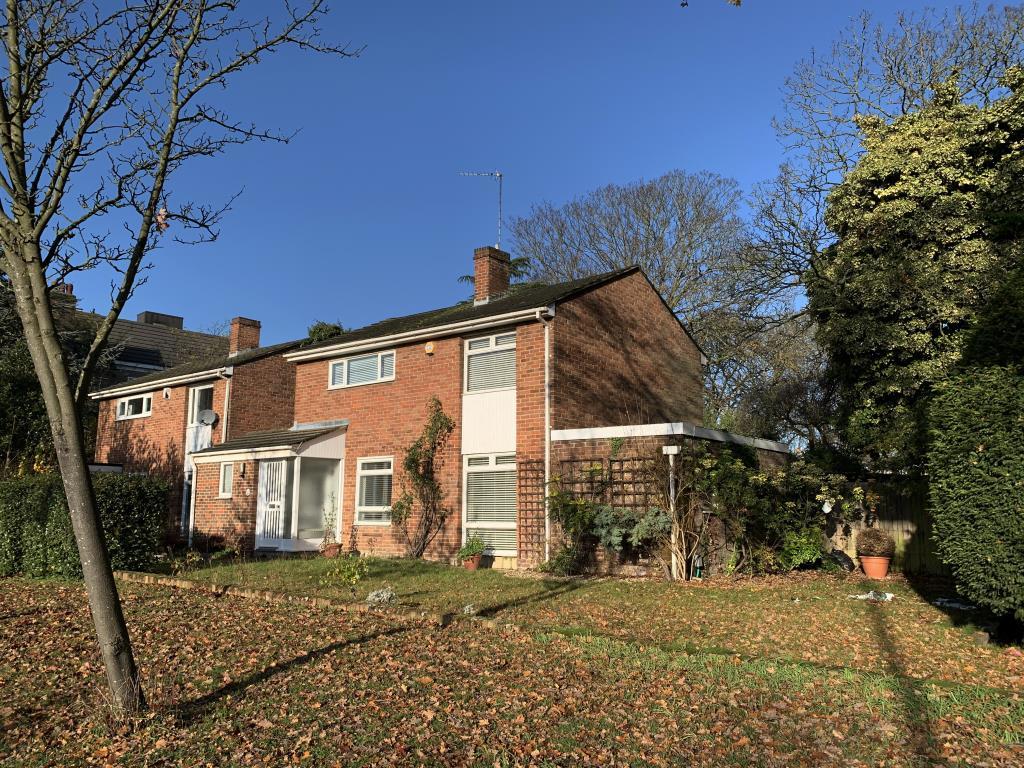 2 Woolwich Road, Belvedere, Kent 3 bed detached house £400,000