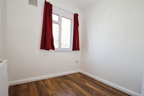 undefined, Carr Road, Northolt