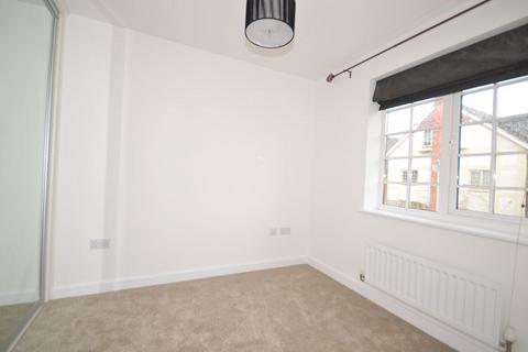 1 bedroom apartment to rent, Scarlett Avenue, Wendover HP22