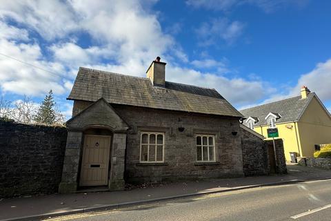 2 bedroom cottage to rent, Priory Hill, Brecon, LD3