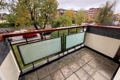 1 bedroom flat to rent, ETCHINGHAM PARK ROAD, FINCHLEY, N3