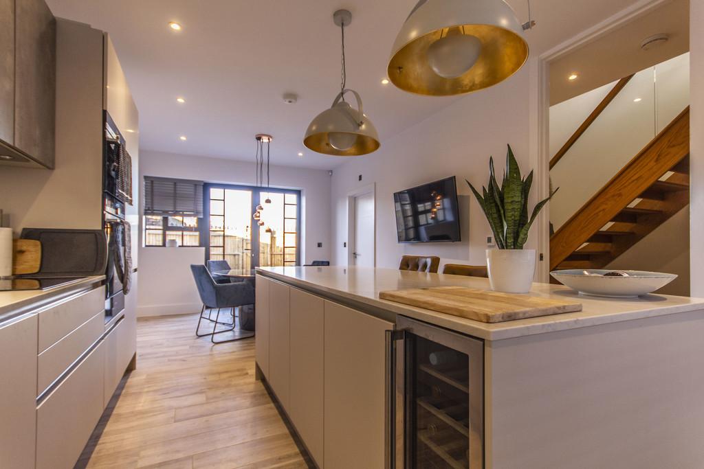 House in Birmingham, West Midlands - View 2