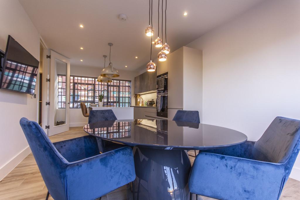 House in Birmingham, West Midlands - View 4