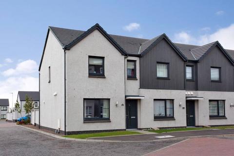 3 bedroom terraced house to rent, Charleston Road North, Cove Bay, Aberdeen, AB12