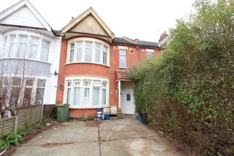 1 bedroom flat to rent, Ilfracombe Road Southend on sea