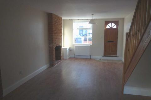 2 bedroom end of terrace house to rent, Myrtle Road, Ipswich