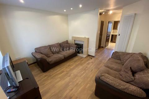 4 bedroom house to rent, Ellis Street, Manchester M15