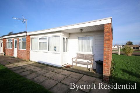 East Runton 2 Bed Mobile Home 25 000