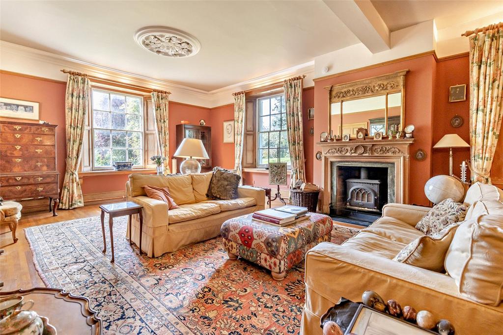 3 Reception Rooms
