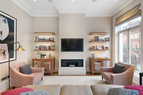 1 bedroom flat for sale, Rosary Gardens, South Kensington, London