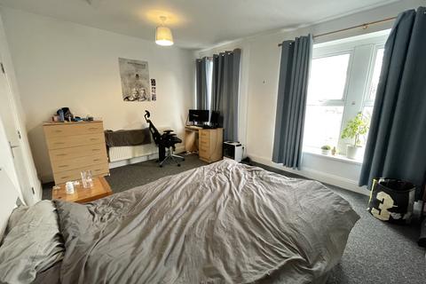 3 bedroom house to rent, Stacey Road, Roath, Cardiff