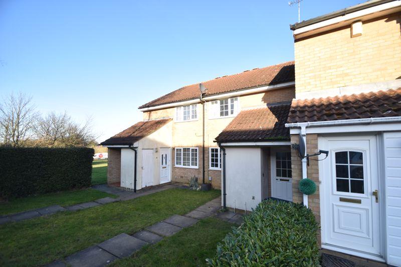 Claverley Green, Luton 1 bed £850 pcm (£196 pw)
