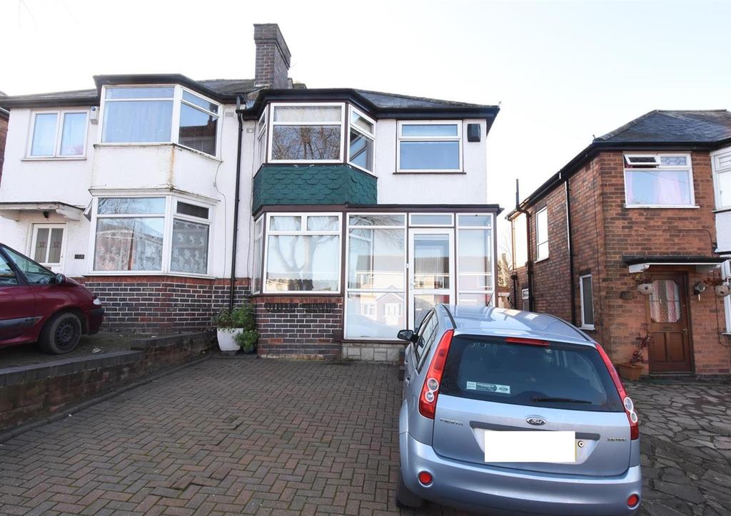 Bromford Road, Hodge Hill, Birmingham B36 8HR 3 bed semidetached house