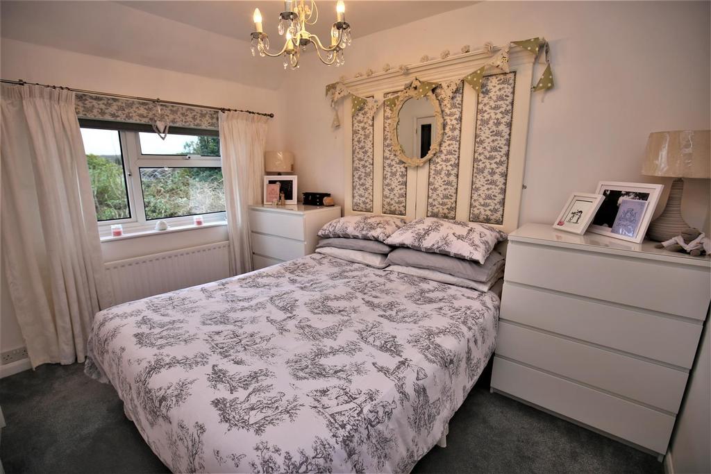 Hubbards Lane, Boughton Monchelsea, Maidstone 4 bed semidetached house