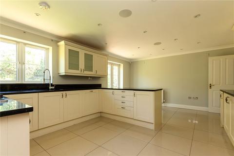 5 bedroom detached house to rent, Mancroft Road, Aley Green, Luton, Bedfordshire