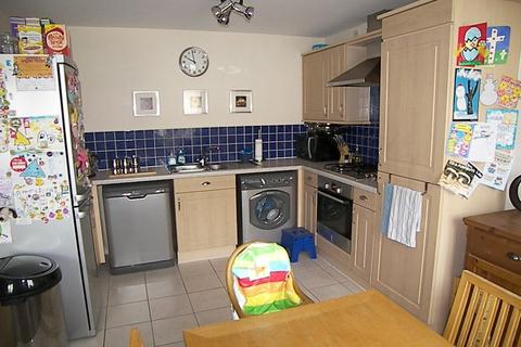 2 bedroom apartment for sale, Pear Tree Place, Farnworth, Bolton
