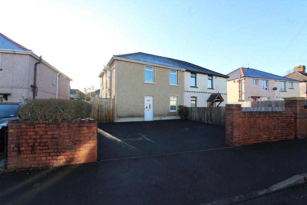 Emlyn Avenue, Ebbw Vale 3 bed semidetached house £155,000