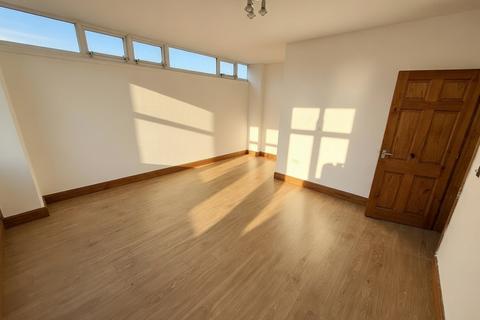 1 bedroom flat to rent, Parkview Mansions, New Road, Southampton, SO14