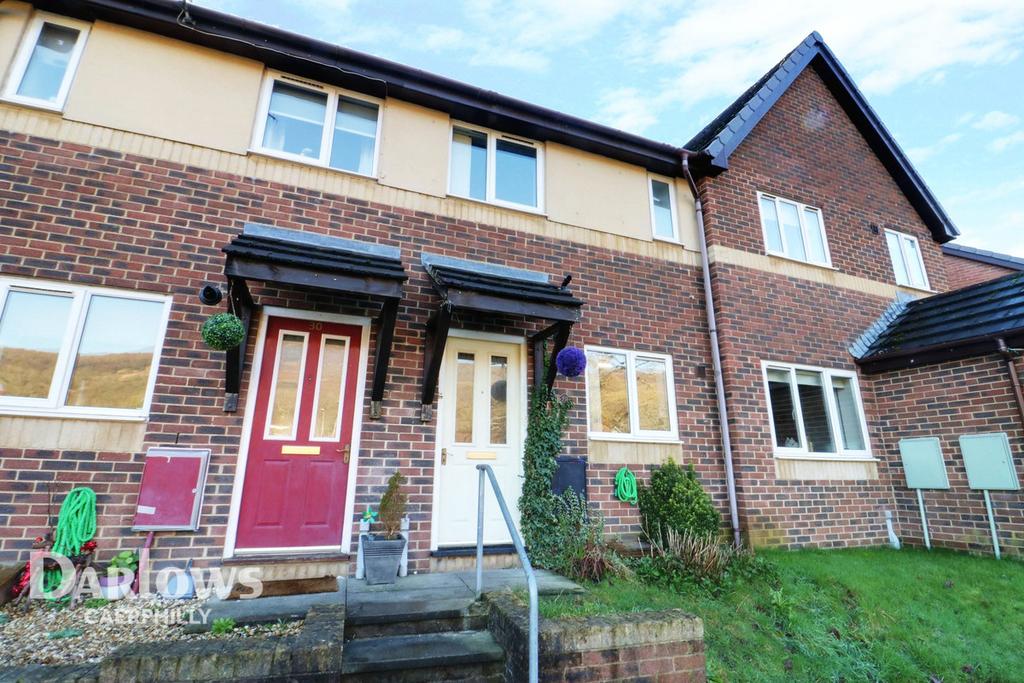 Tyn Y Waun Road, Caerphilly 2 bed terraced house £140,000